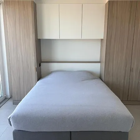 Apartment Modern 1-slaapkamer In Hartje Nieuwpoort-bad *